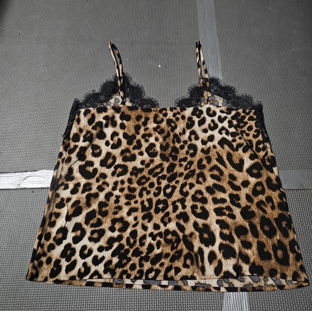 Leopard Lace Tank - Picture 2 of 2